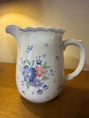 Vintage Nikko Dauphine Ceramic Pitcher.